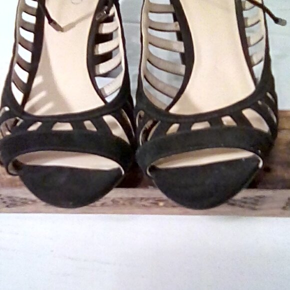 Franco Sarto Ernie - EUC Size 9 - Picture 12 of 14